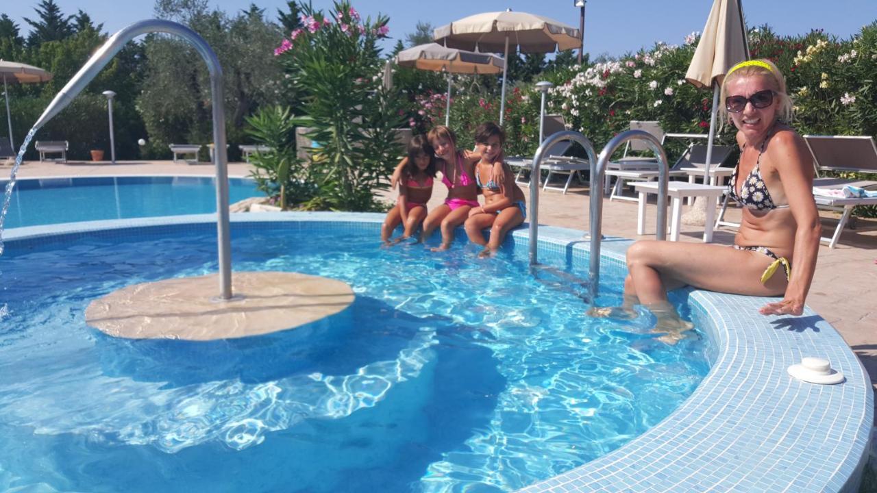 Agriturismo I Tesori Del Sud Vieste, Puglia Ngoại thất bức ảnh
